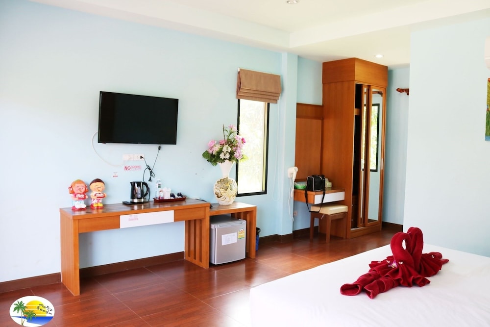 Chomview Resort 52/70