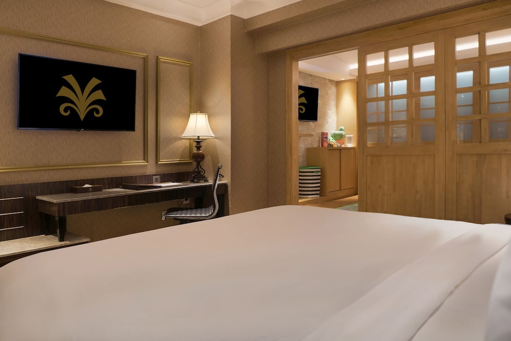 Myko Hotel And Convention Center Makassar 18/64