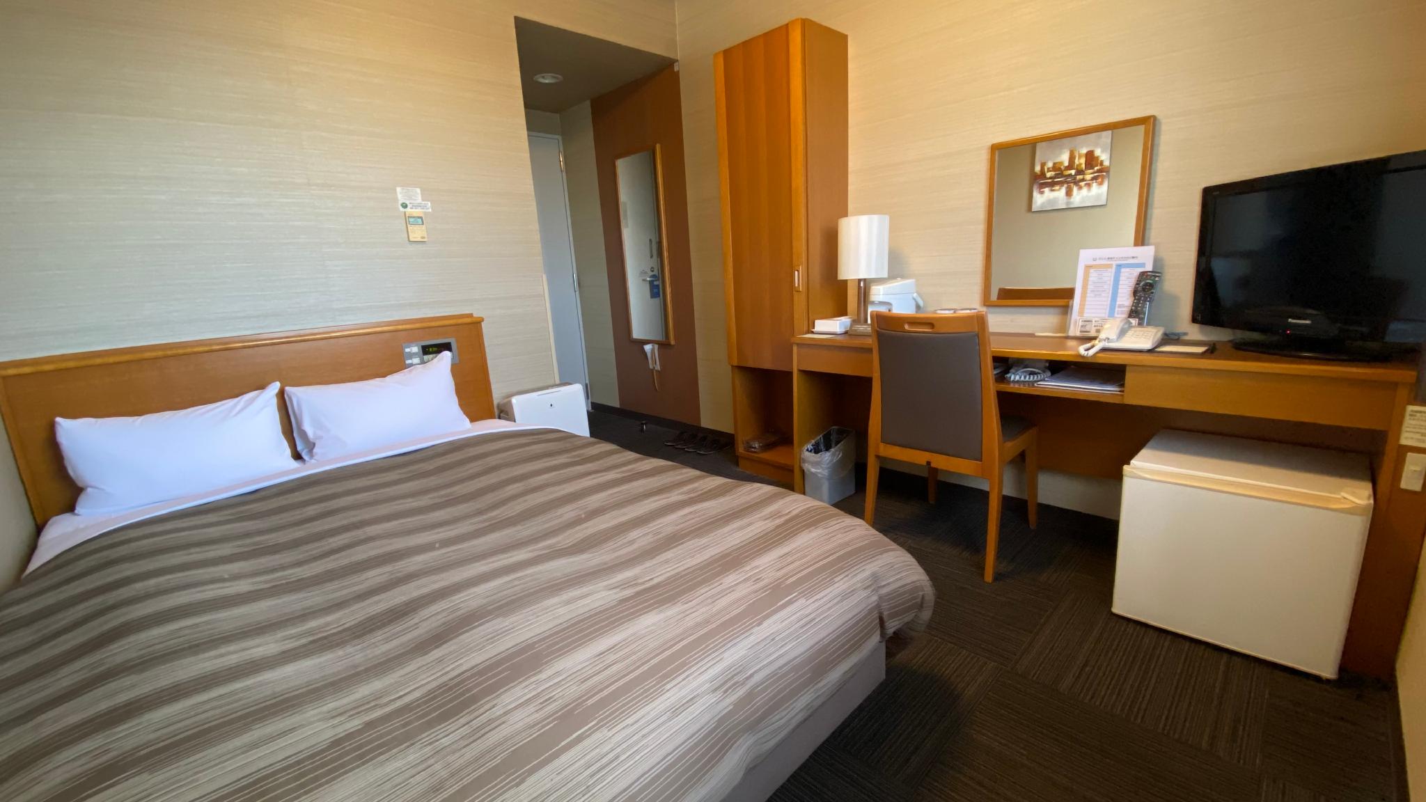 Semi Room, Standard, Semi Double Bed, Smoking