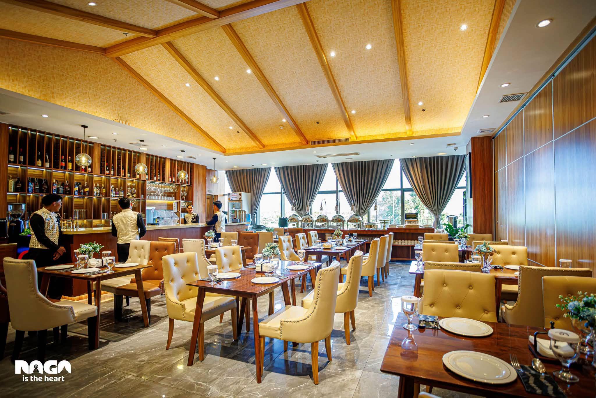 Lotus Blu Hotel Naga 21/36