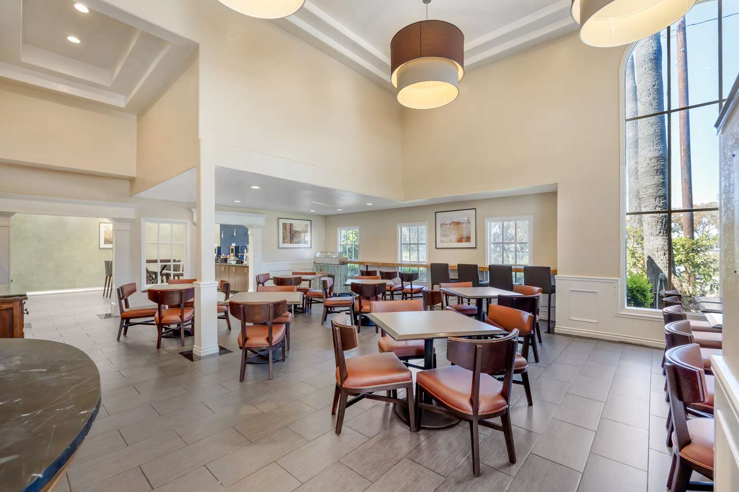 Best Western Plus Newport Mesa Inn 39/47