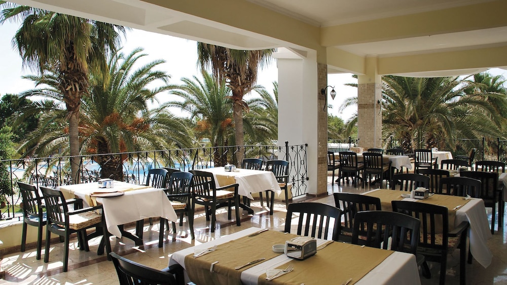 Sural Saray - Adults Only 16+ 47/65