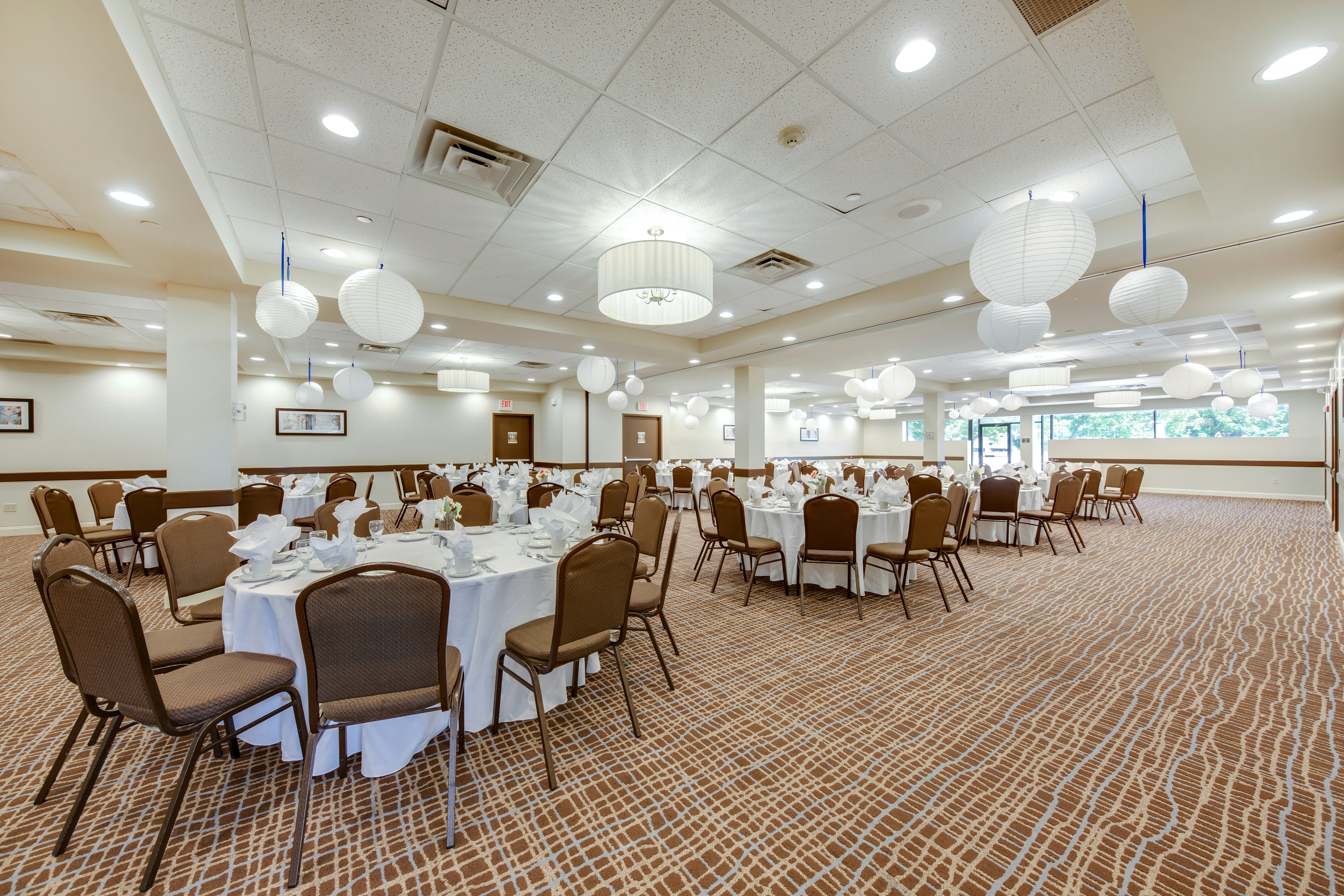 Doubletree By Hilton Hotel Binghamton 36/51