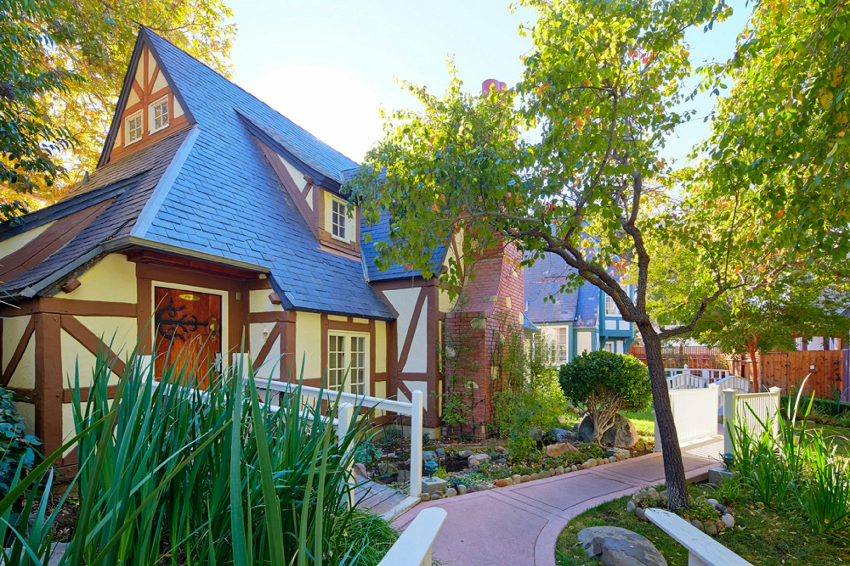 Wine Valley Inn 30/32