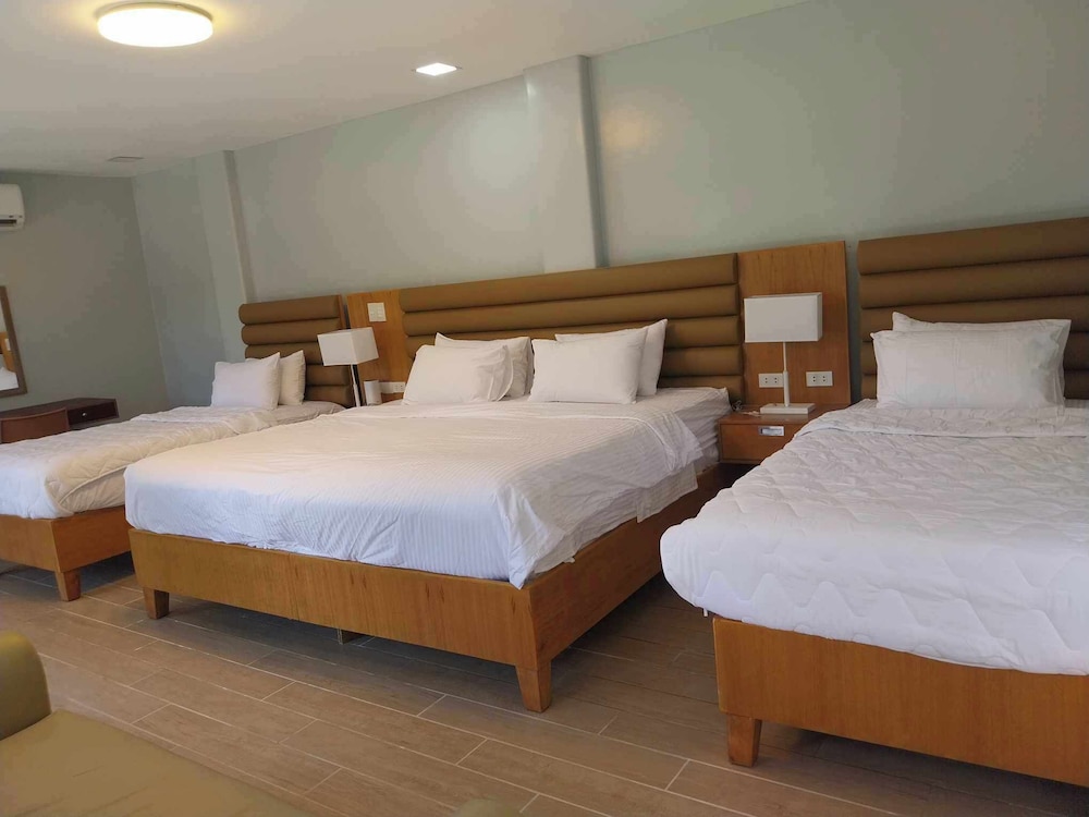 Marvins Seaside Inn 21/50
