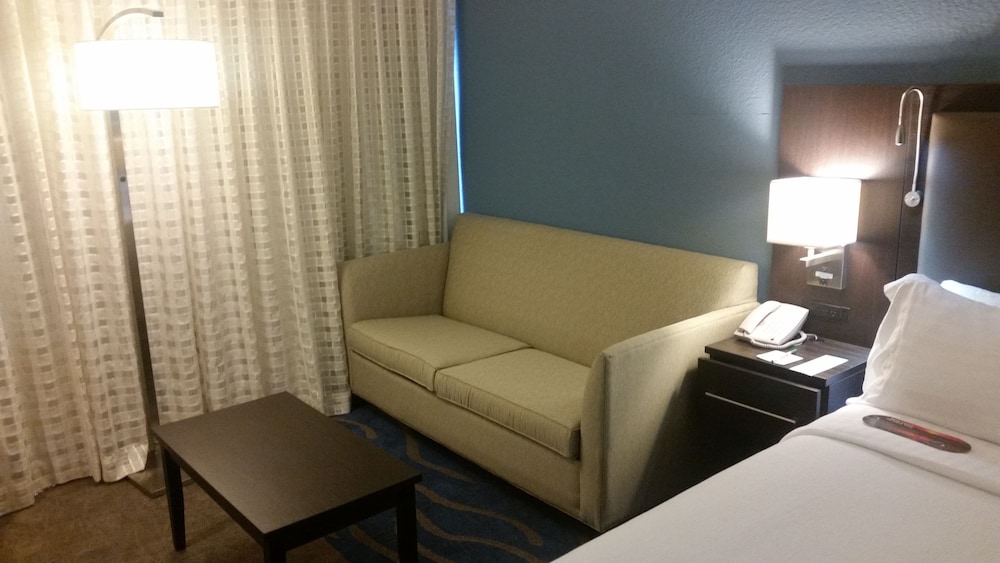 Holiday Inn Mayaguez and Tropical Casino 44/64