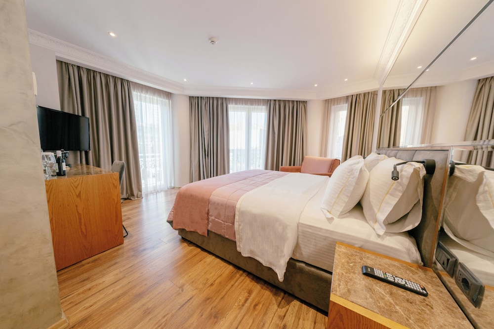 Moenia Boutique Hotel 16/35
