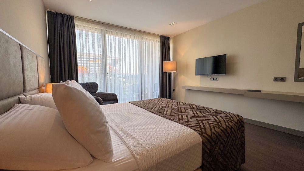 Alice Hotel Antalya 5/50