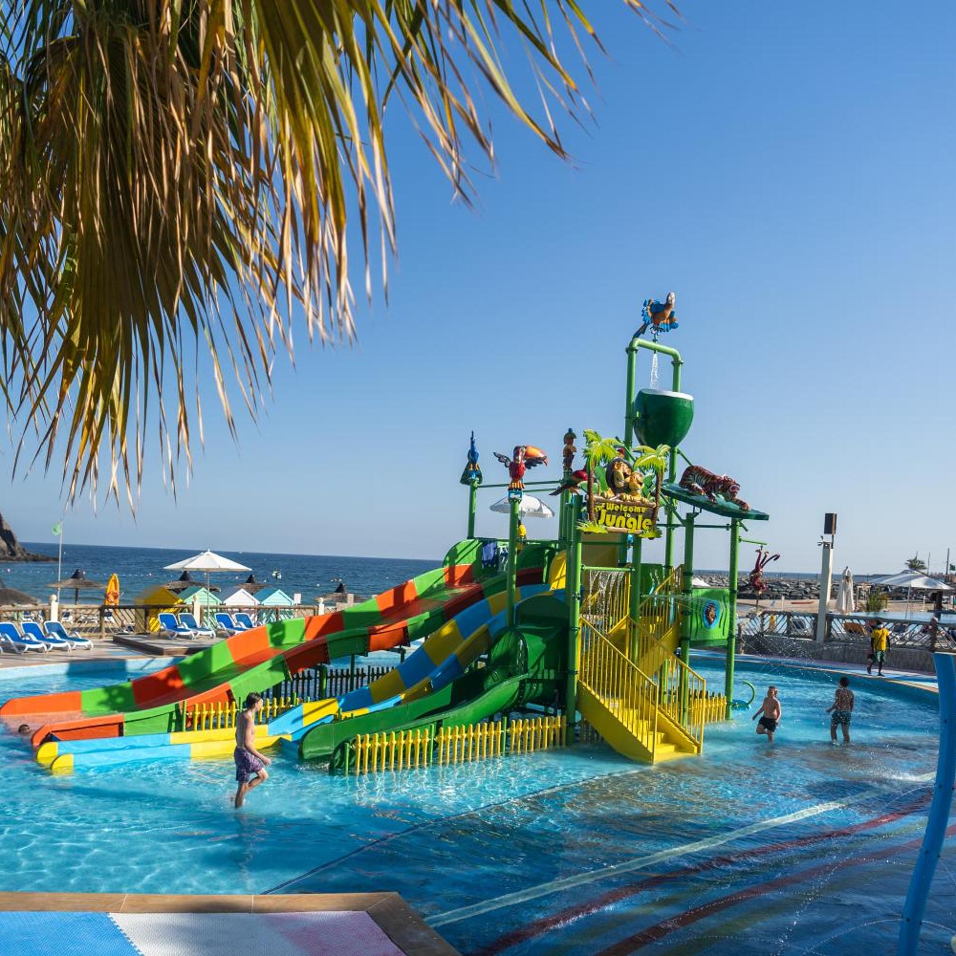 Sandy Beach Hotel Resort 47/55