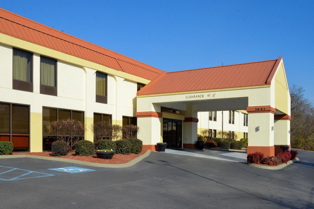 Clarion Inn Near Lookout Mountain 5/53