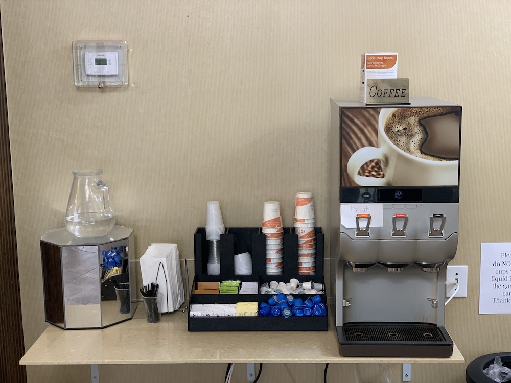 Quality Inn Idaho Falls 35/56