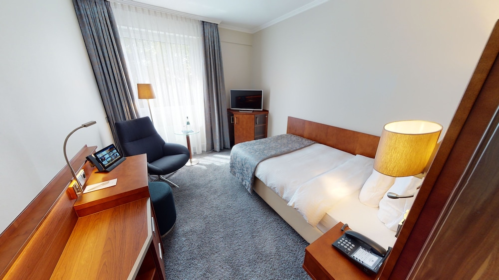 Hotel Oranien Wiesbaden 7/66