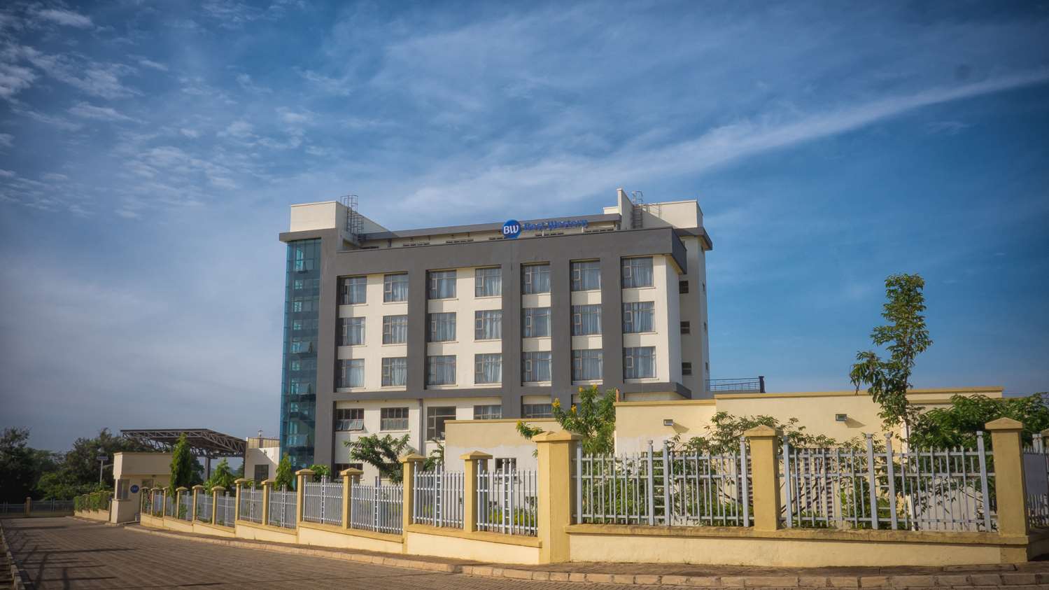 Kisumu Hotel. 1/6