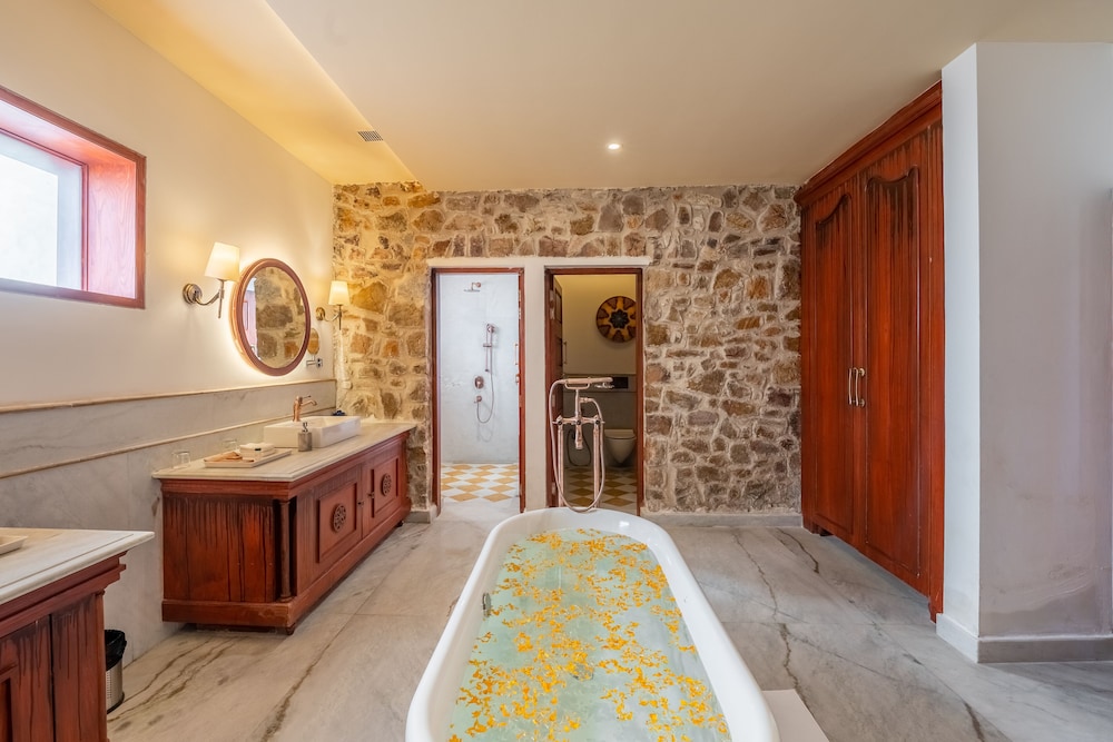 Juna Mahal Jungle Resort Ranthambore 23/50