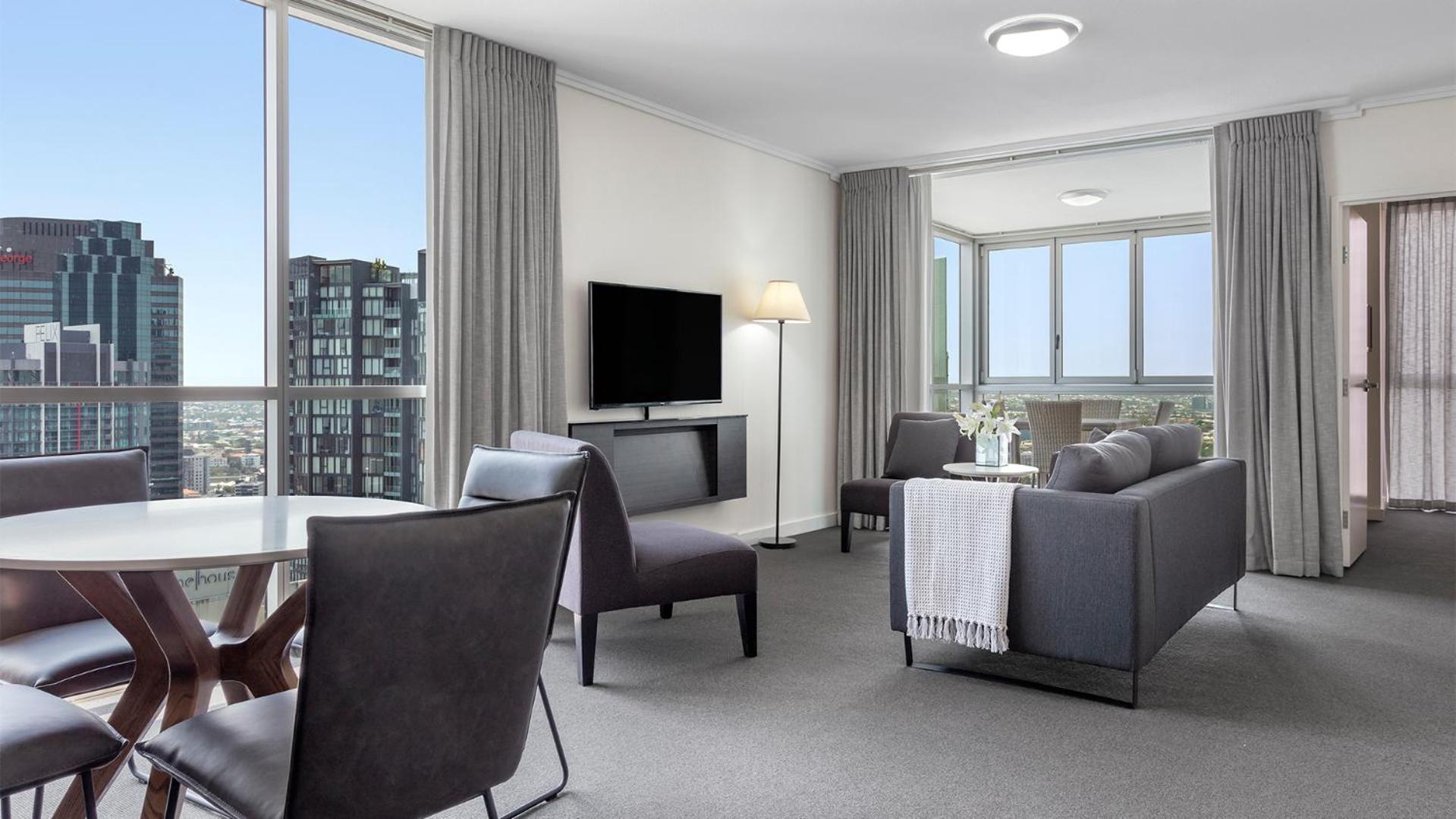 2 Bedrooms, Suite, River View