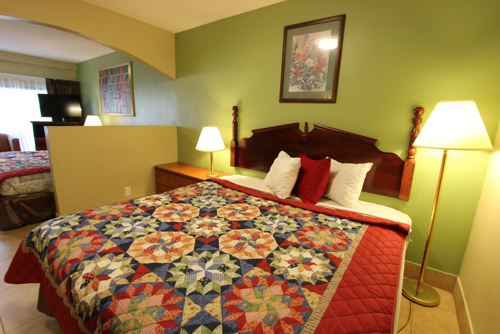 Oceans Beach Resort Suites 28/67