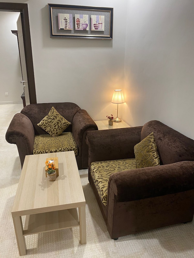 Julanar Alsharq Suites 29/44