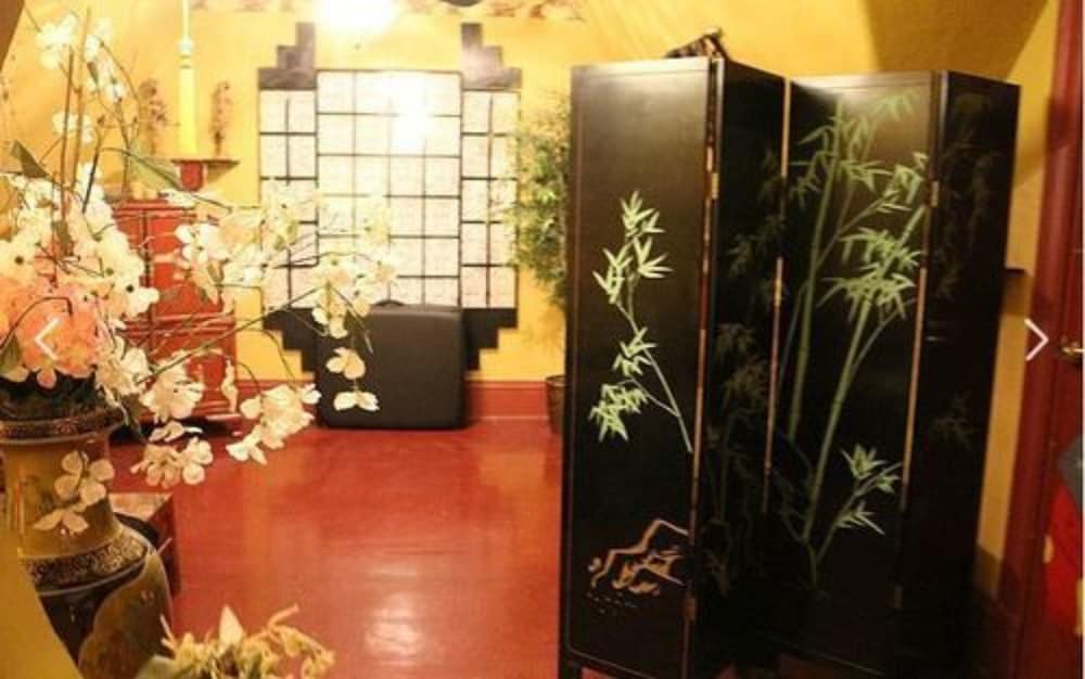 Central West end Bed and Breakfast 5/37