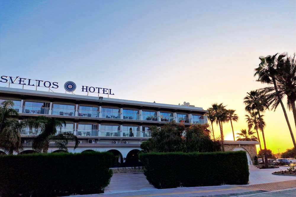 Sveltos Hotel 8/88