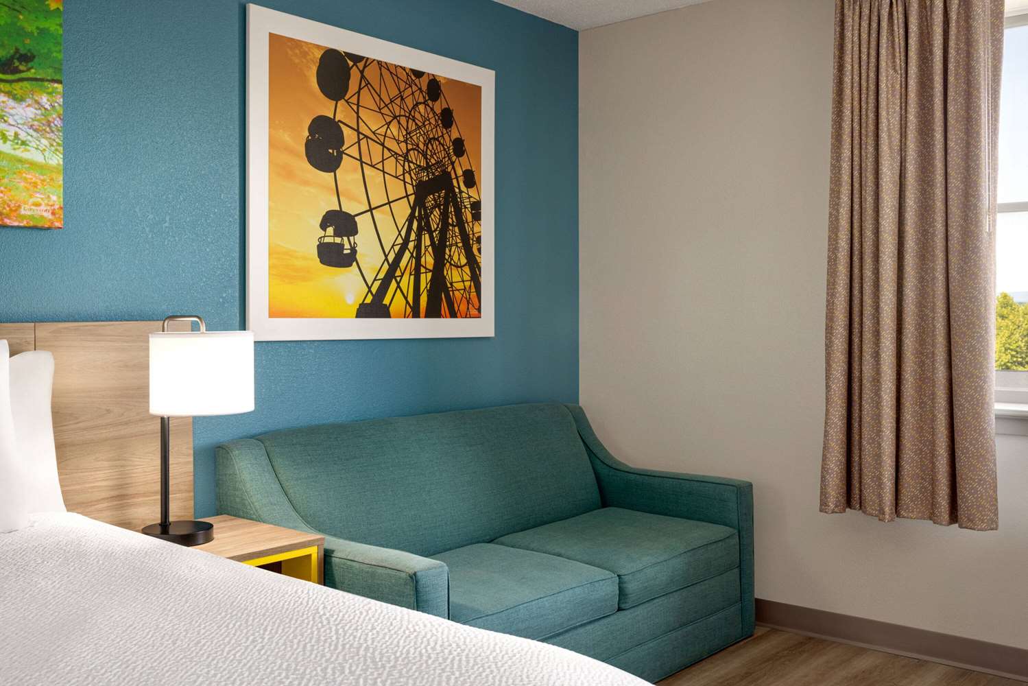Days Inn By Wyndham Hershey 3/35
