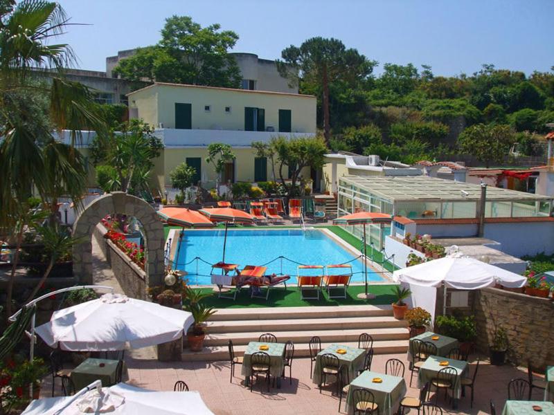 Albergo Villa Hibiscus 52/63
