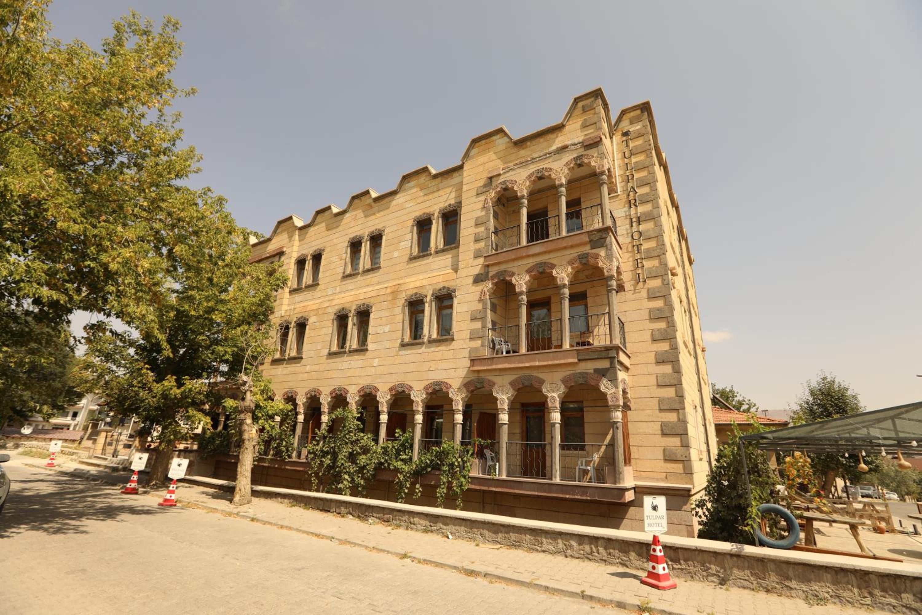 Tulpar Hotel 2/20