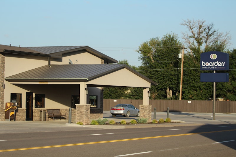 Boarders Inn & Suites by Cobblestone Hotels - Syracuse 3/25