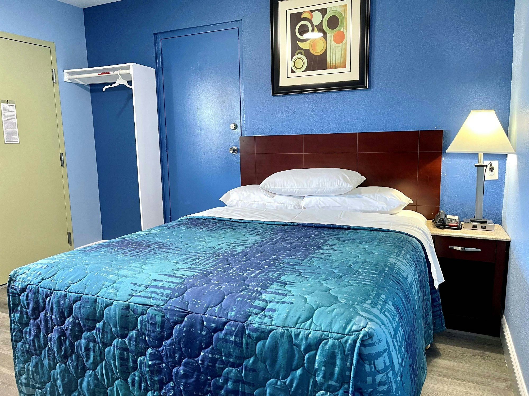 Red Carpet Inn and Suites 11/22