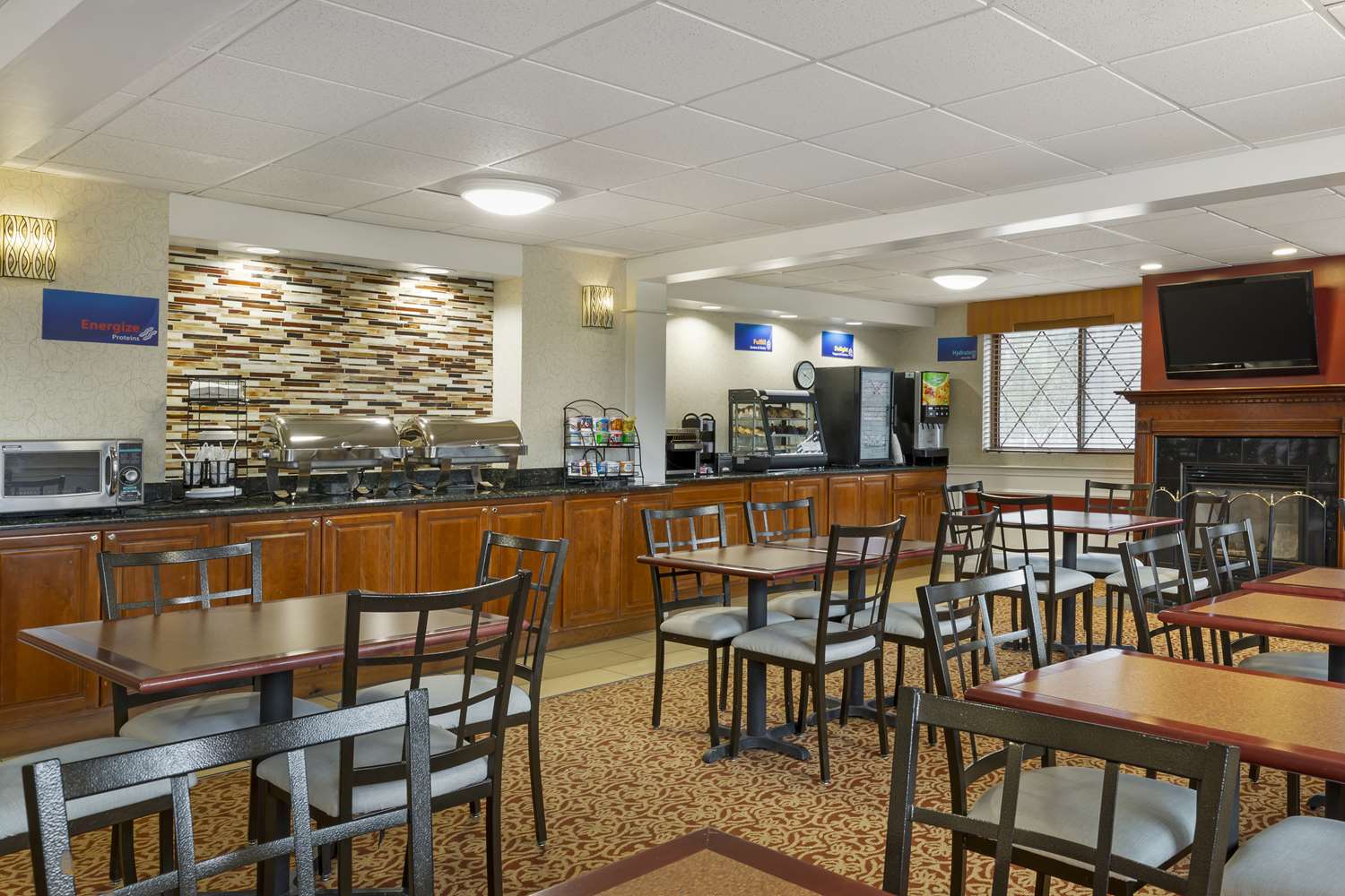 restaurant cafeteria