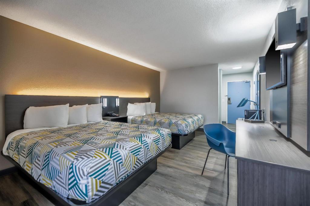 Room, 2 Queen Beds