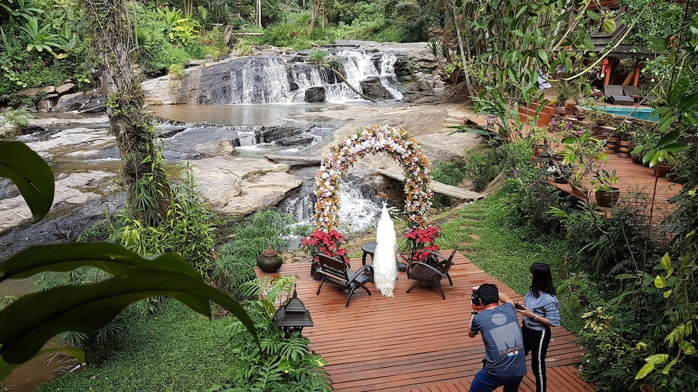 SUKANTARA CASCADE RESORT 34/50