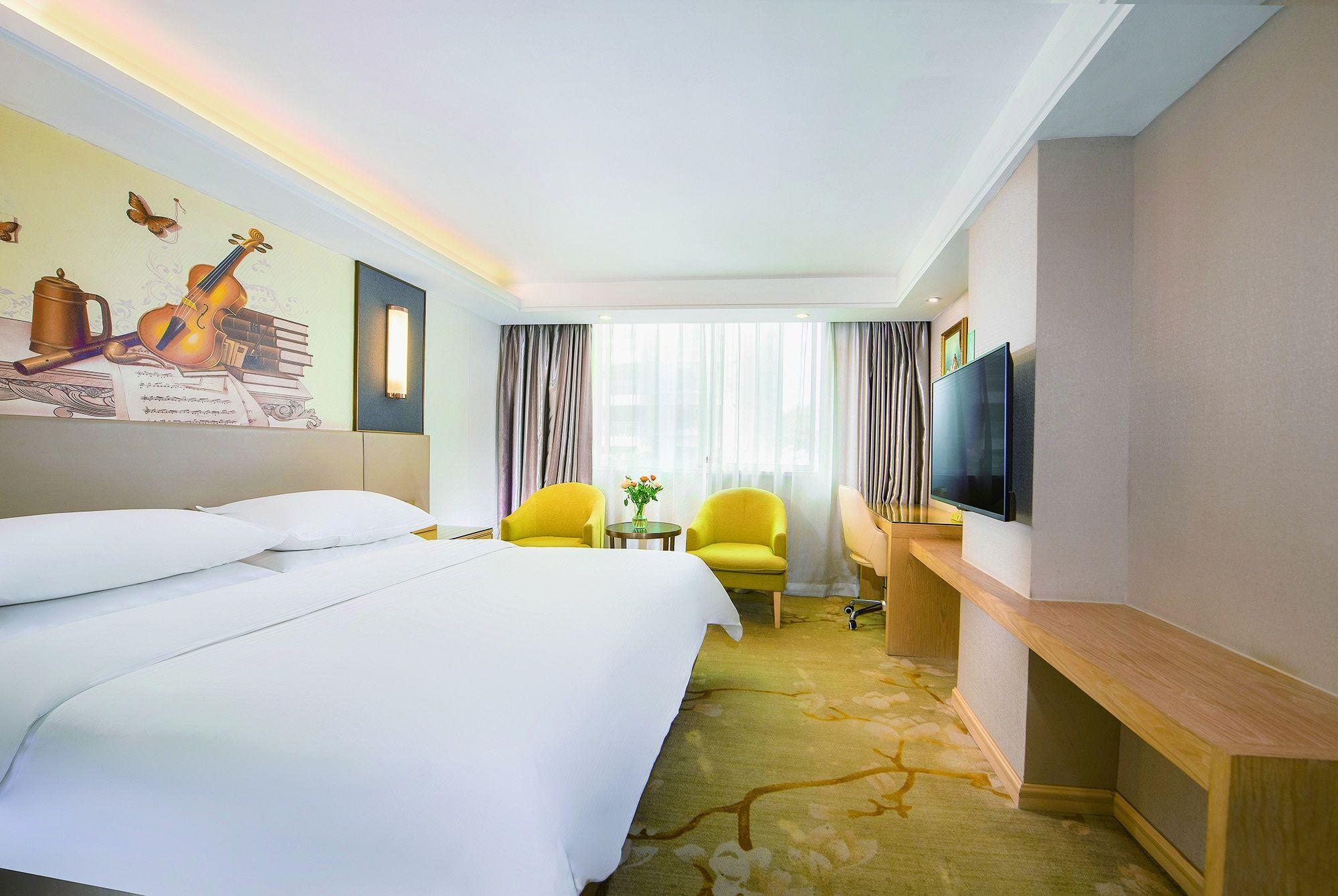 Venus International Hotel (Huizhou West Lake) 19/55