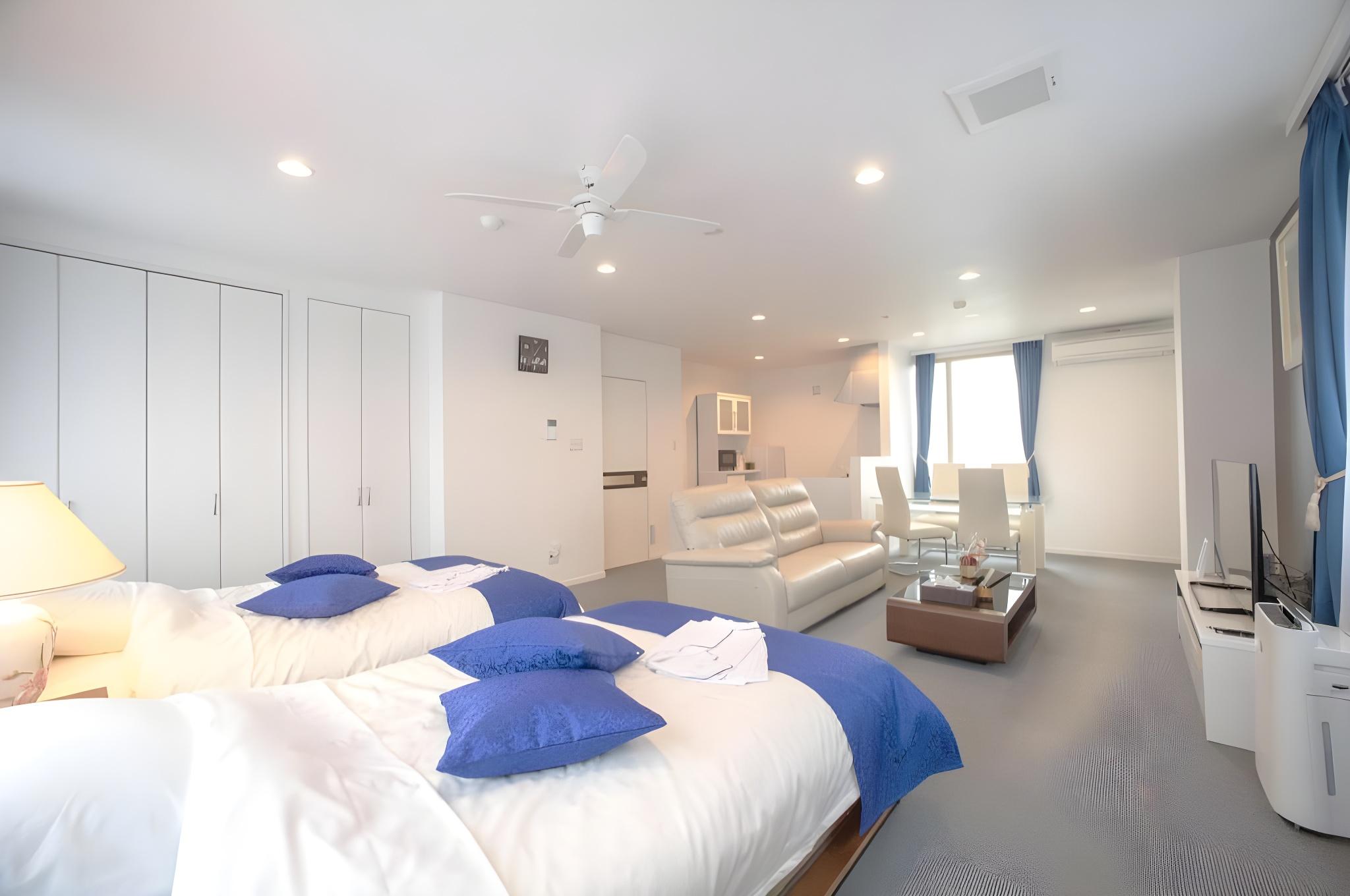 Hollywood, Twin Beds