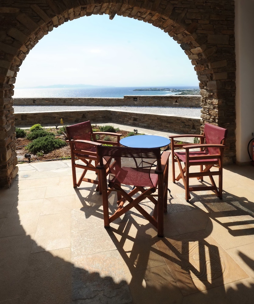 Tinos View 15/34