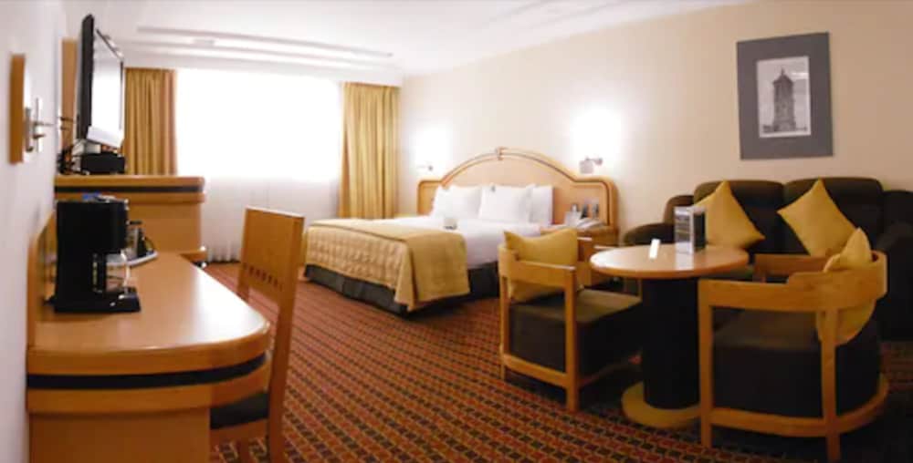 Hotel and Spa La Muralla Metepec 12/50