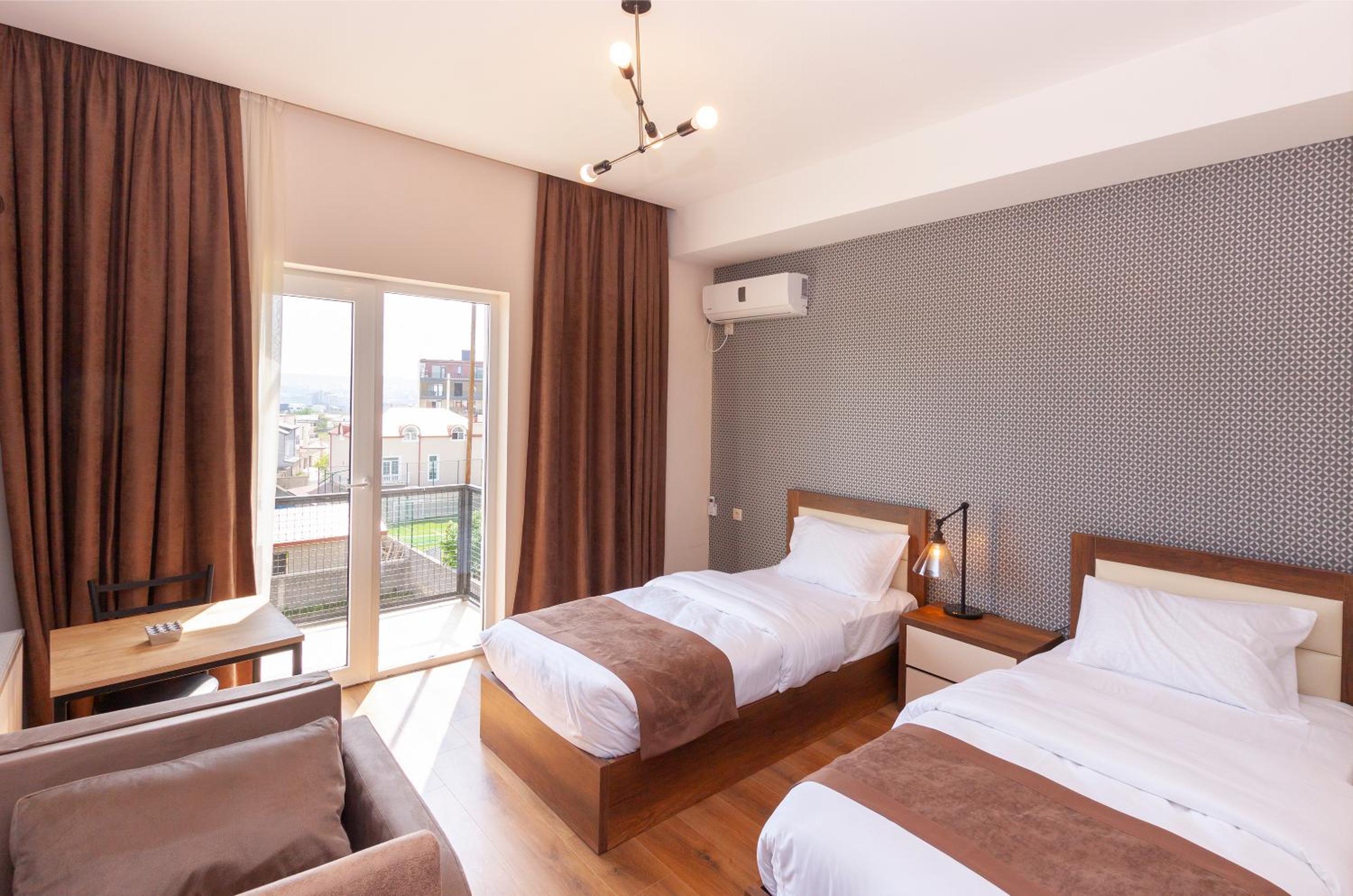 Hotel Amser 9/43