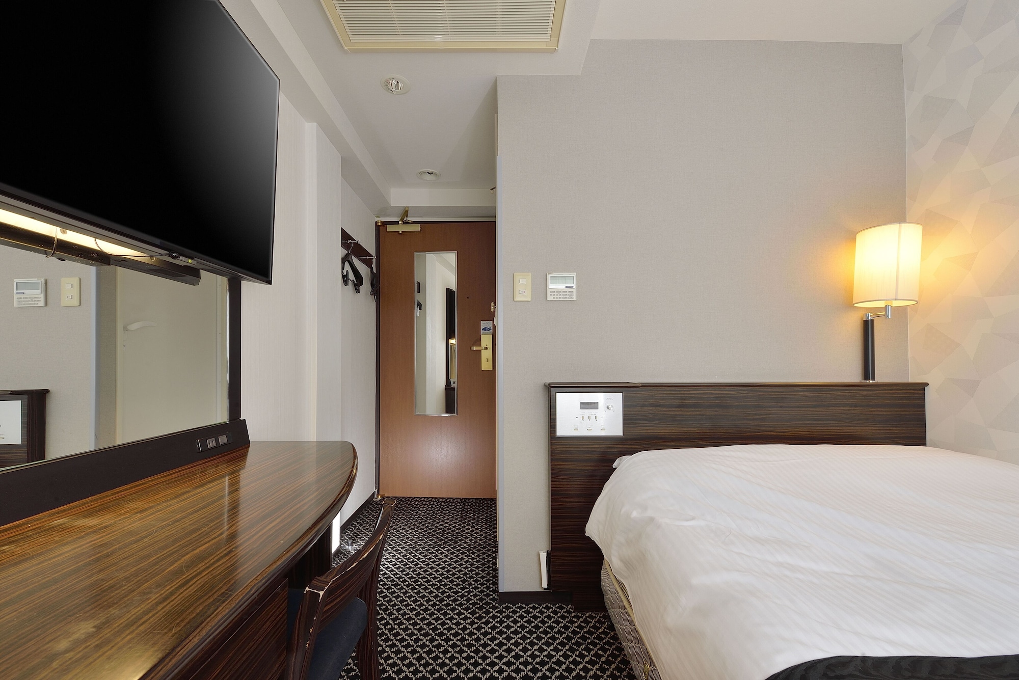 ROOM, SINGLE, SINGLE BED