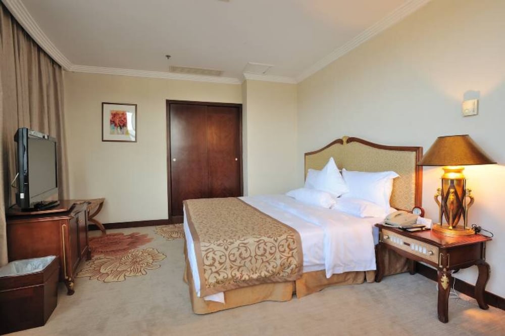 Ramada Plaza Hotel Fuzhou، فوزهو 9/45