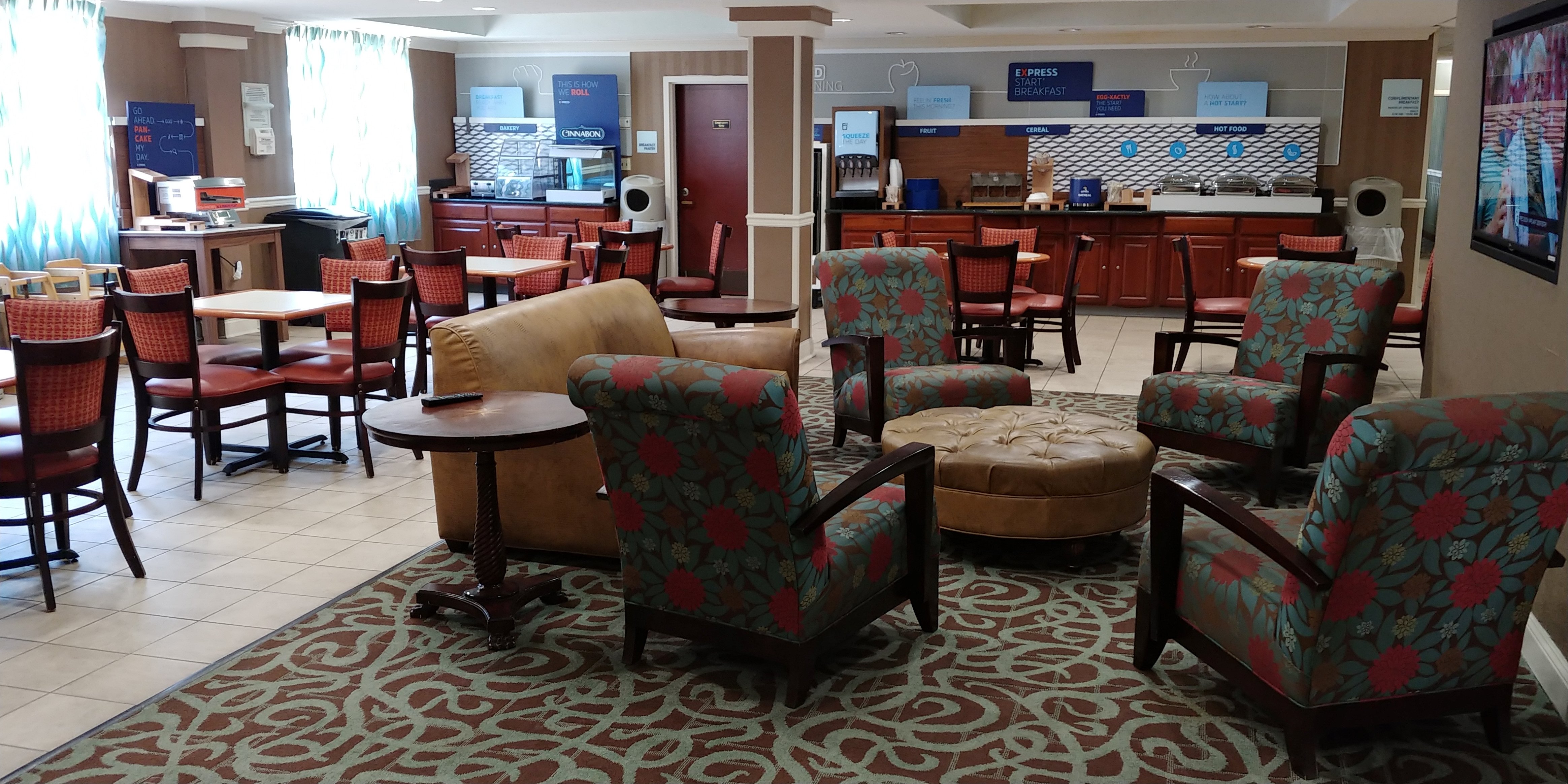 Holiday Inn Express & Suites West Point - Fort Montgomery 47/74