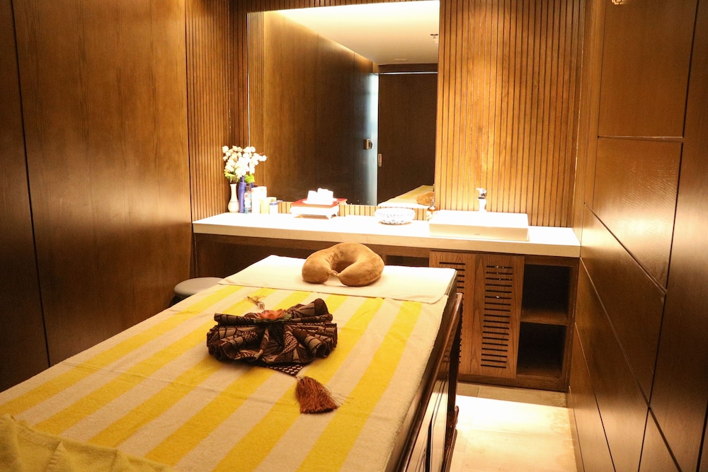 HANSA- A Premium Residence 25/49