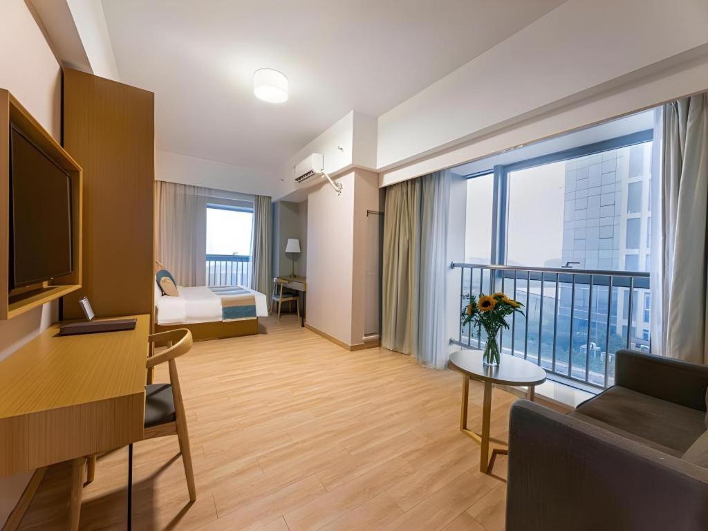 VX Wuxi Xinwu District Administrative Center Wanda Plaza Hotel 51/61