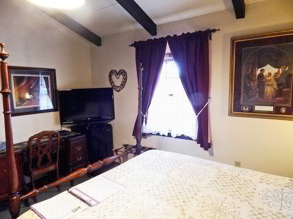Battlefield Bed &amp; Breakfast Inn 14/76