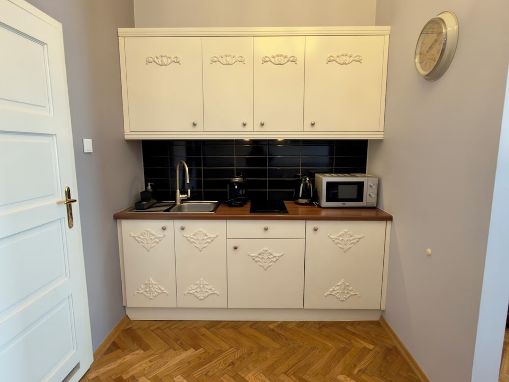 Scharffenberg Apartments 9/44