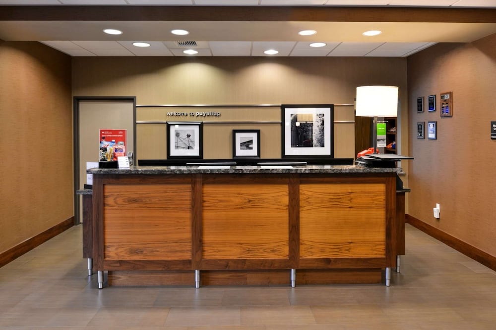 Hampton Inn & Suites Tacoma/Puyallup 8/56
