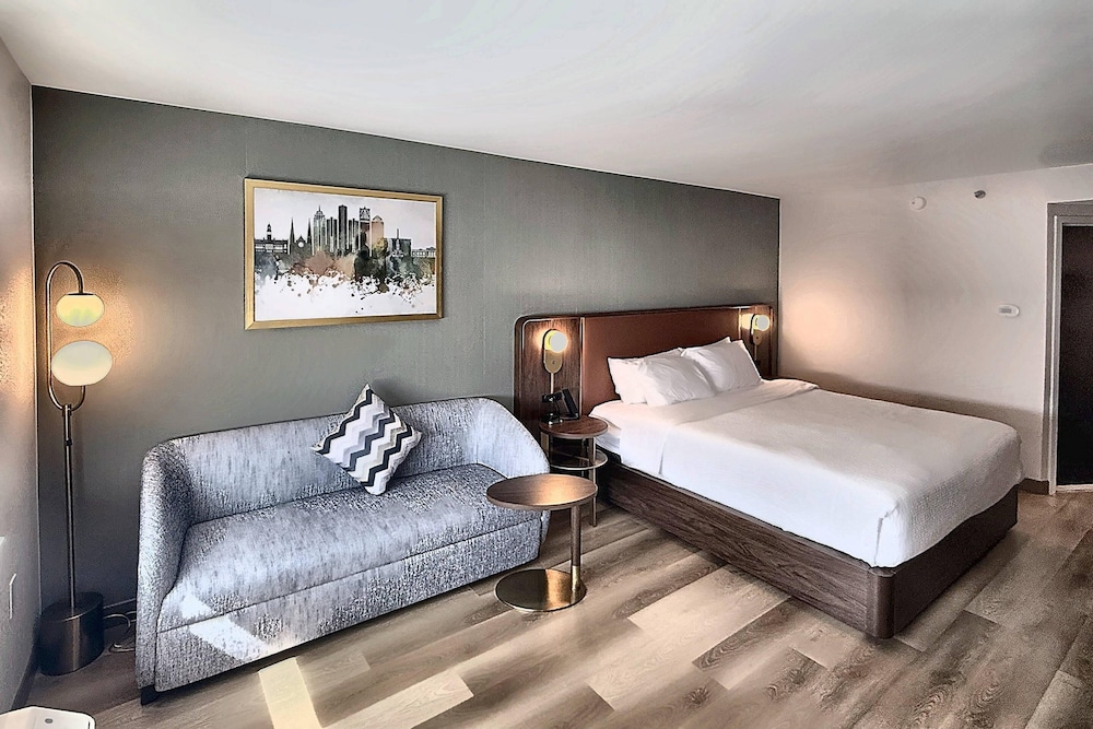 Upgrade, King Bed