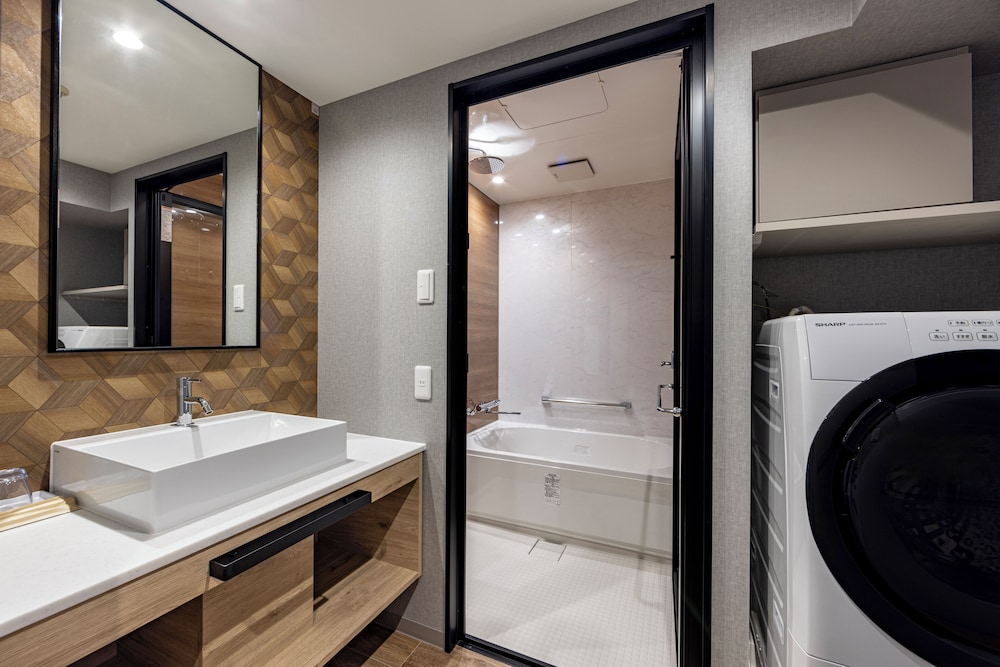 غرفة ديلوكس بسريرين منفصلين مع أريكة، Tokyu Stay Shibuya 7/10