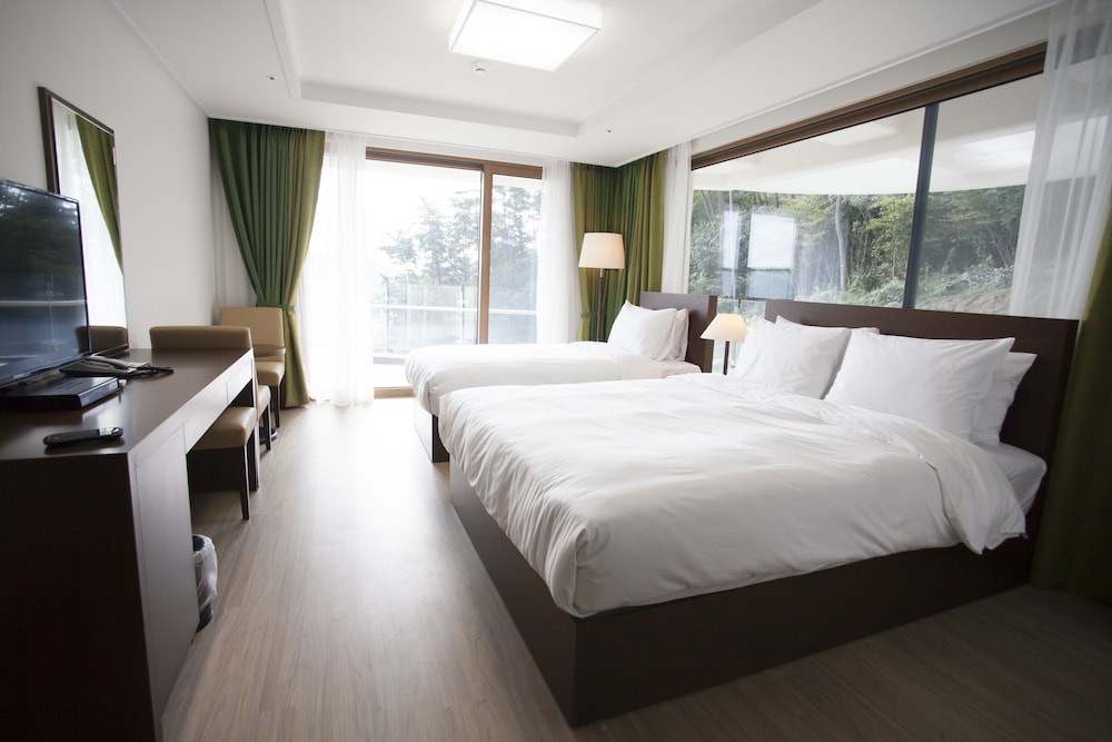 Dongwon Royal Country Club & Resort 23/71
