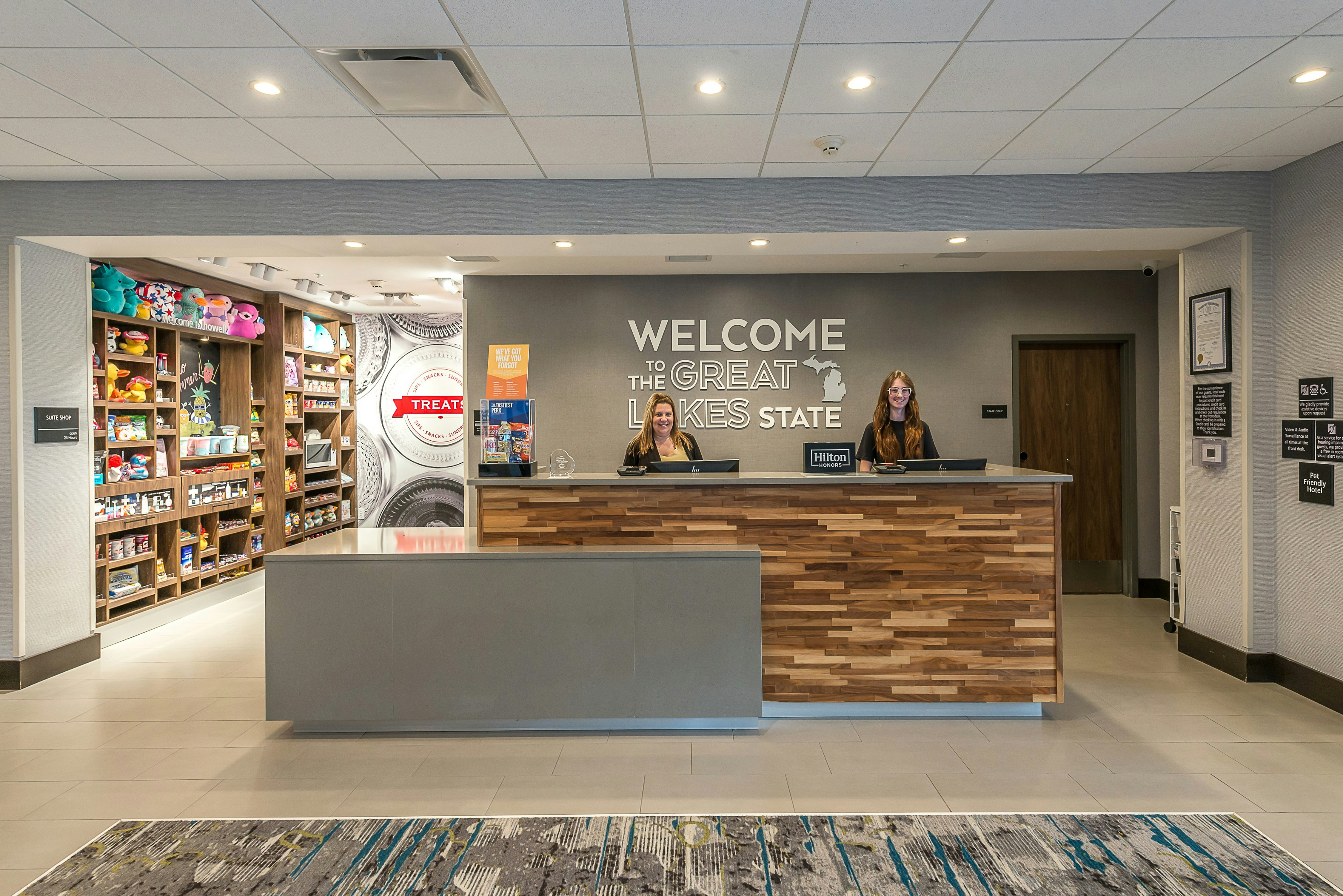 Hampton Inn and Suites Howell 2/41