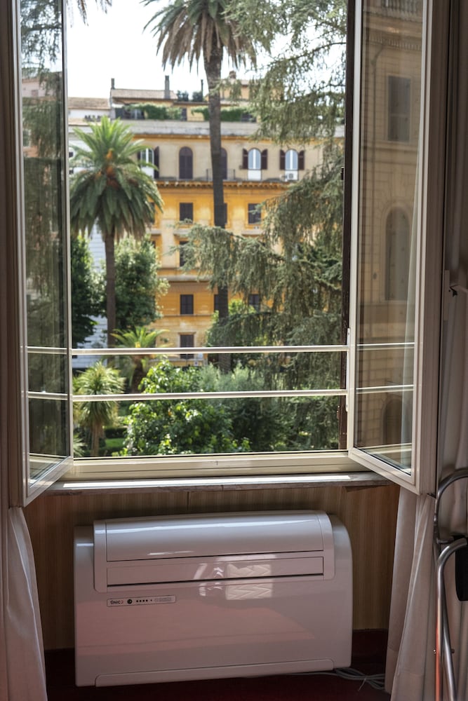 Hotel Capitolium Town House Suite 31/55