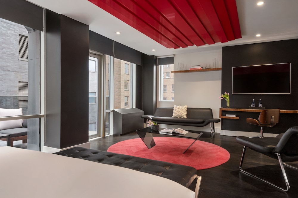 The Gotham Hotel 35/42
